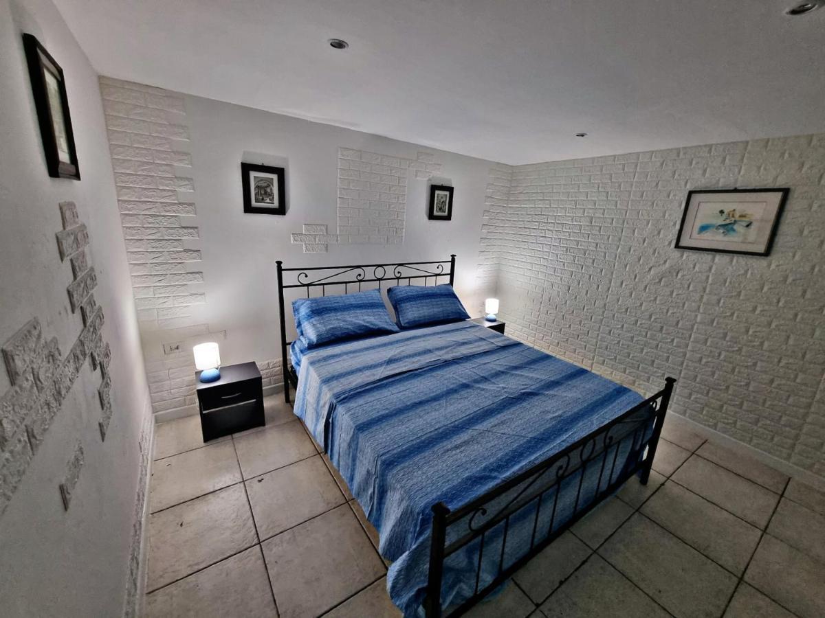 בארי Manfredi Home מראה חיצוני תמונה